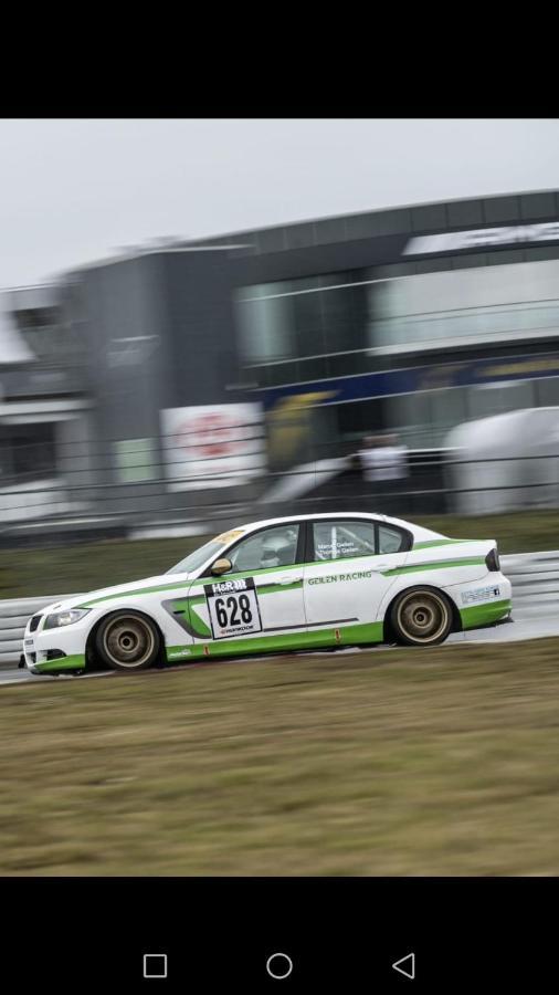 Bulldog Racing Home Rodder Exteriör bild